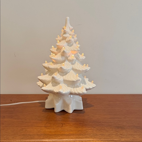 ceramics Other - White Ceramic Light-Up Christmas Tree Holiday Decor